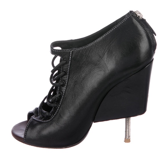 Givenchy peep-toe booties - Picture 2 of 5